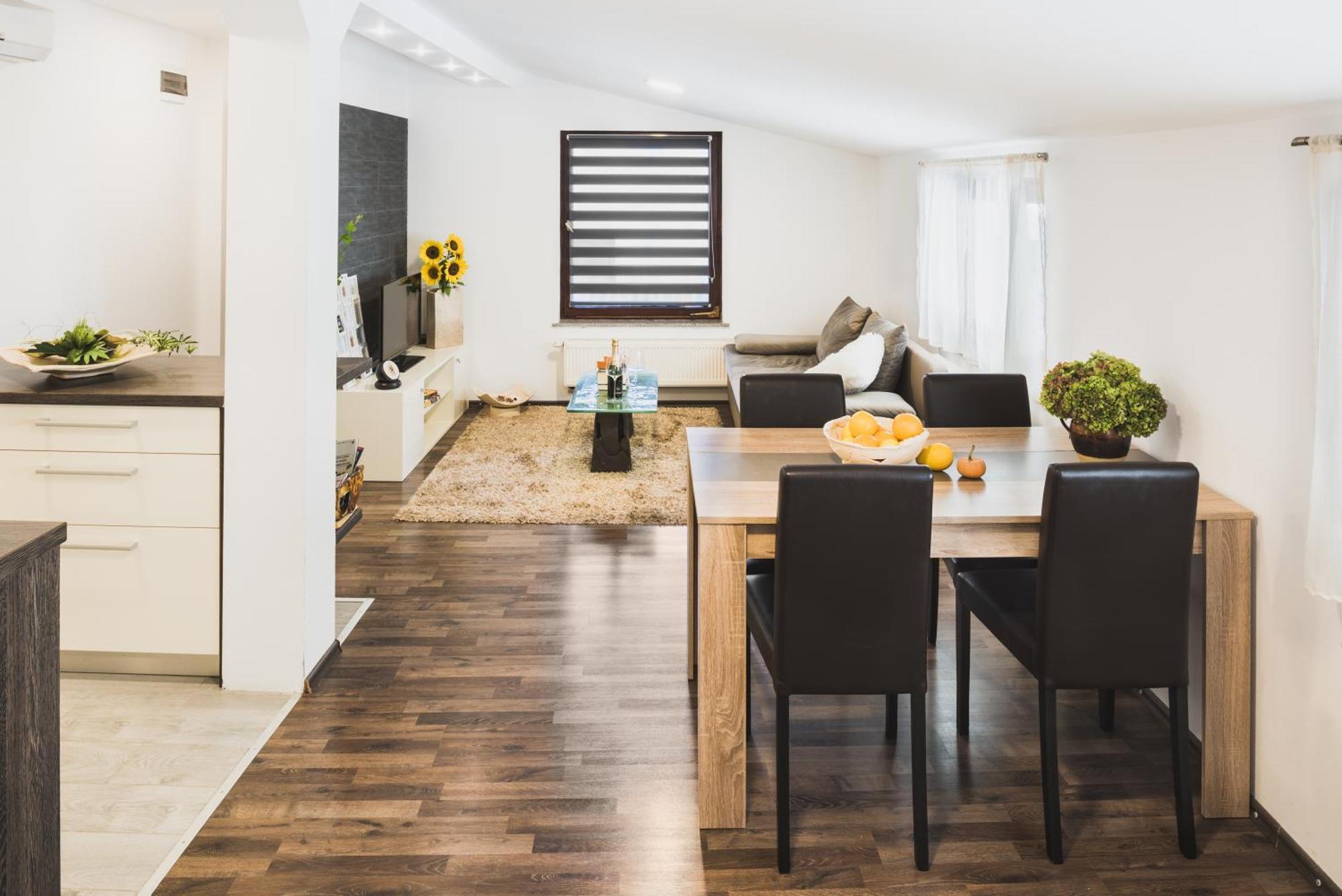 Apartments Dijana Загреб Экстерьер фото